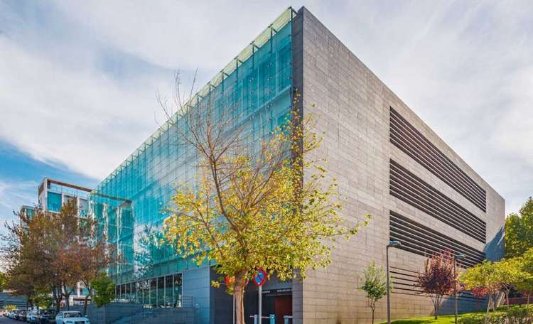 Edificio New Winds Group.jpg