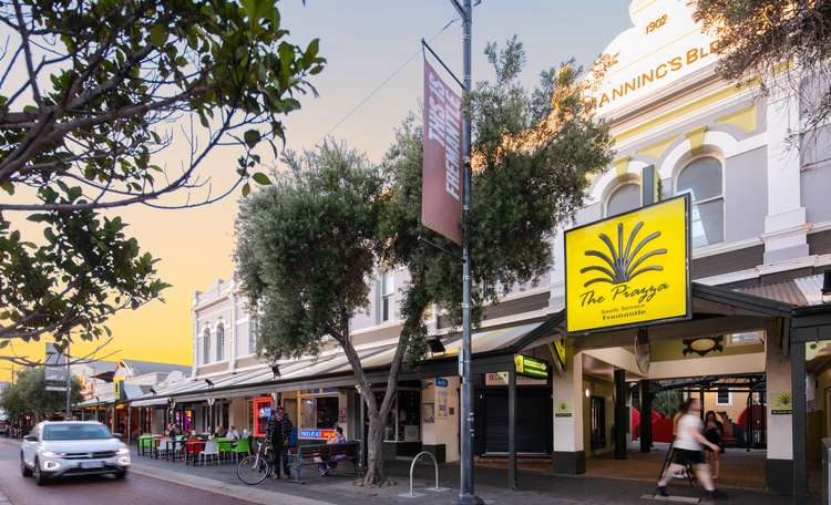36 South Terrace, South Piazza, Fremantle WA.jpg