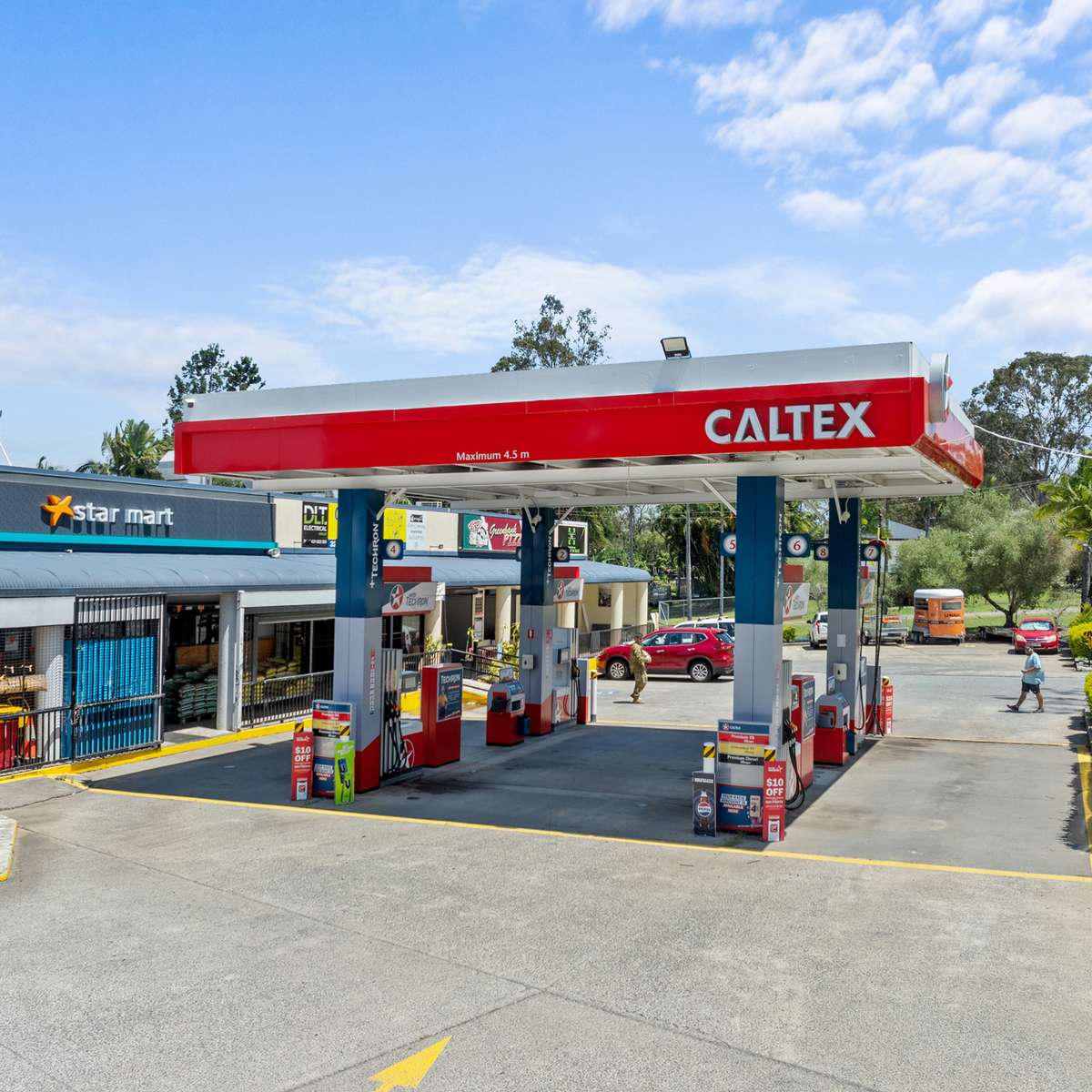 2-8 Sheppards Drive, Greenbank QLD1.jpg