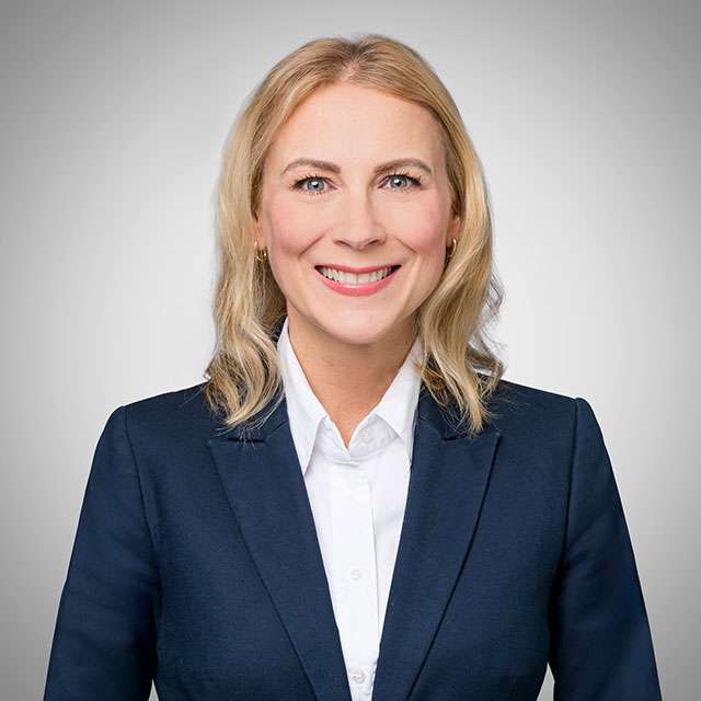Headshot Kathrin Hellwig Partner Office Agency Berlin
