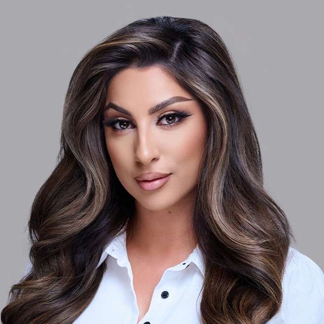 ResizeHeadshots-PHO-V1 (Nadia Mumtaz).jpg