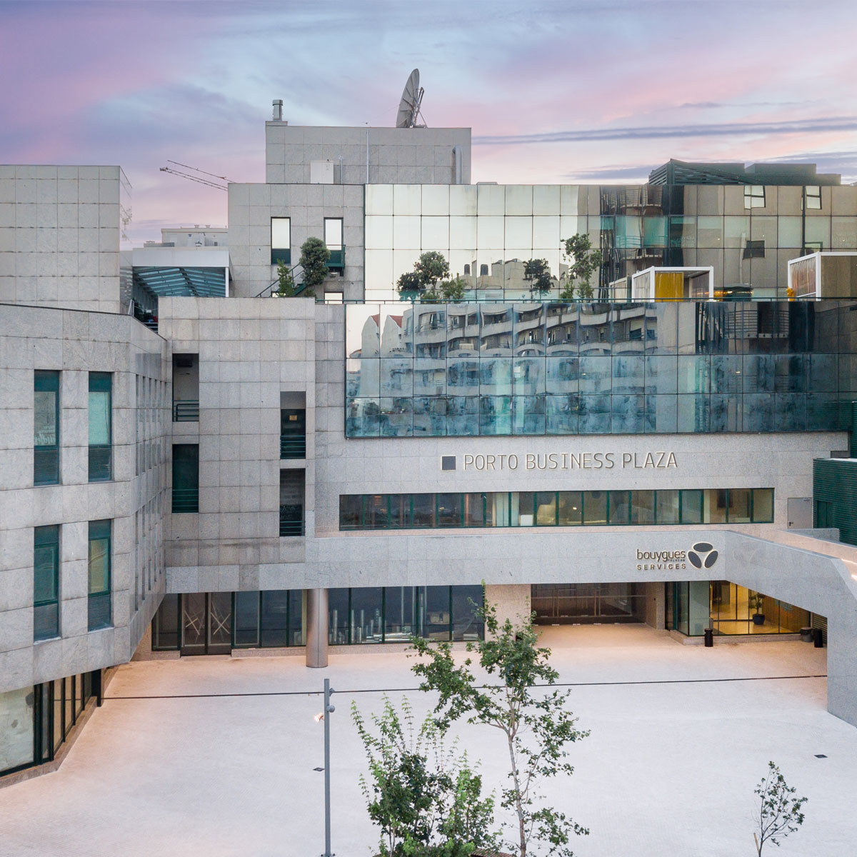 Porto-Business-Plaza-Portugal-1200px.jpg