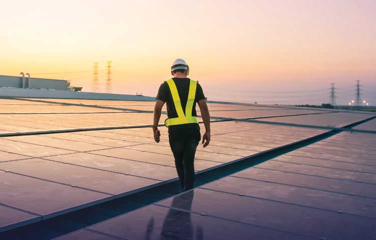 Unlocking Solar PV Potential in UK Logistics Properties_HeroBanner.png