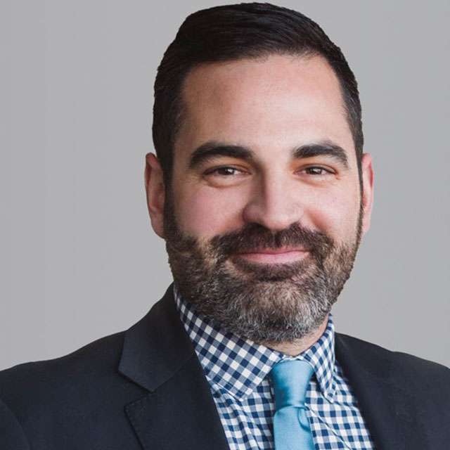 Lee Shain Headshot.jpg