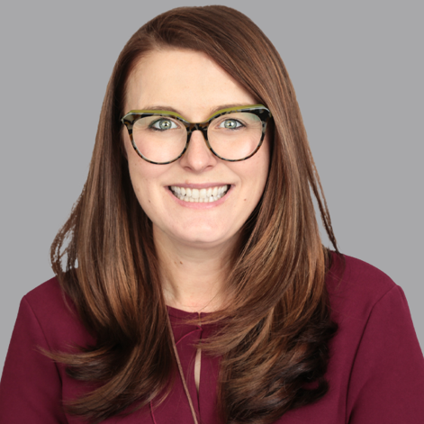 Amy Calandrino webcard.png