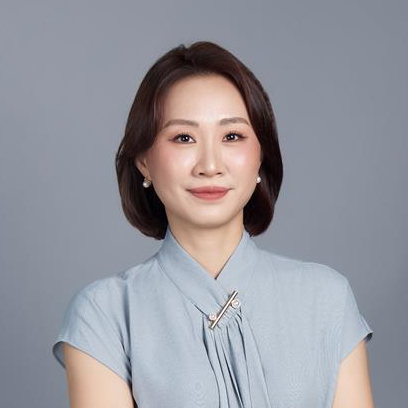 Thuy Tran.jpg