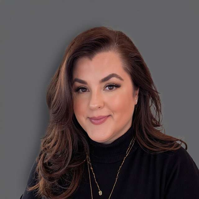 Heather McKeen Headshot.jpg