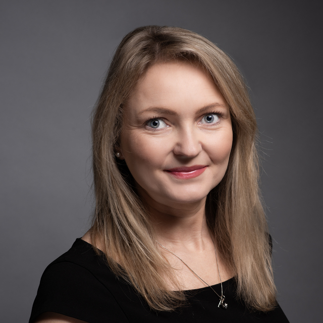 Darja Divine.jpg