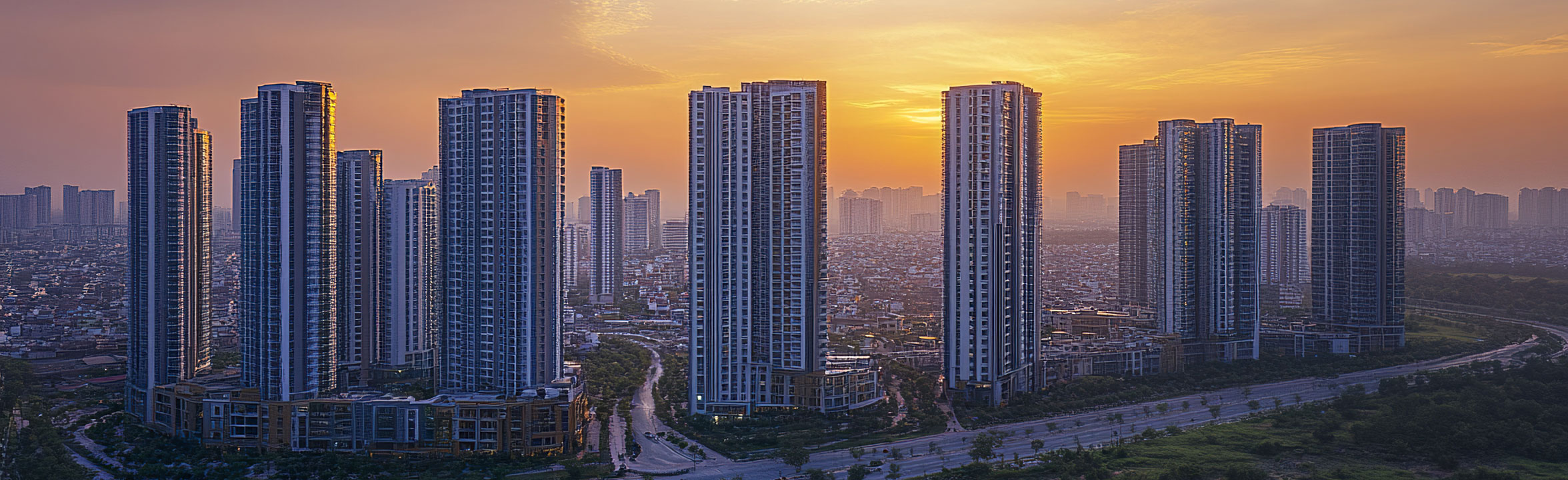 Noida city landscape_Hero-Banner.jpg