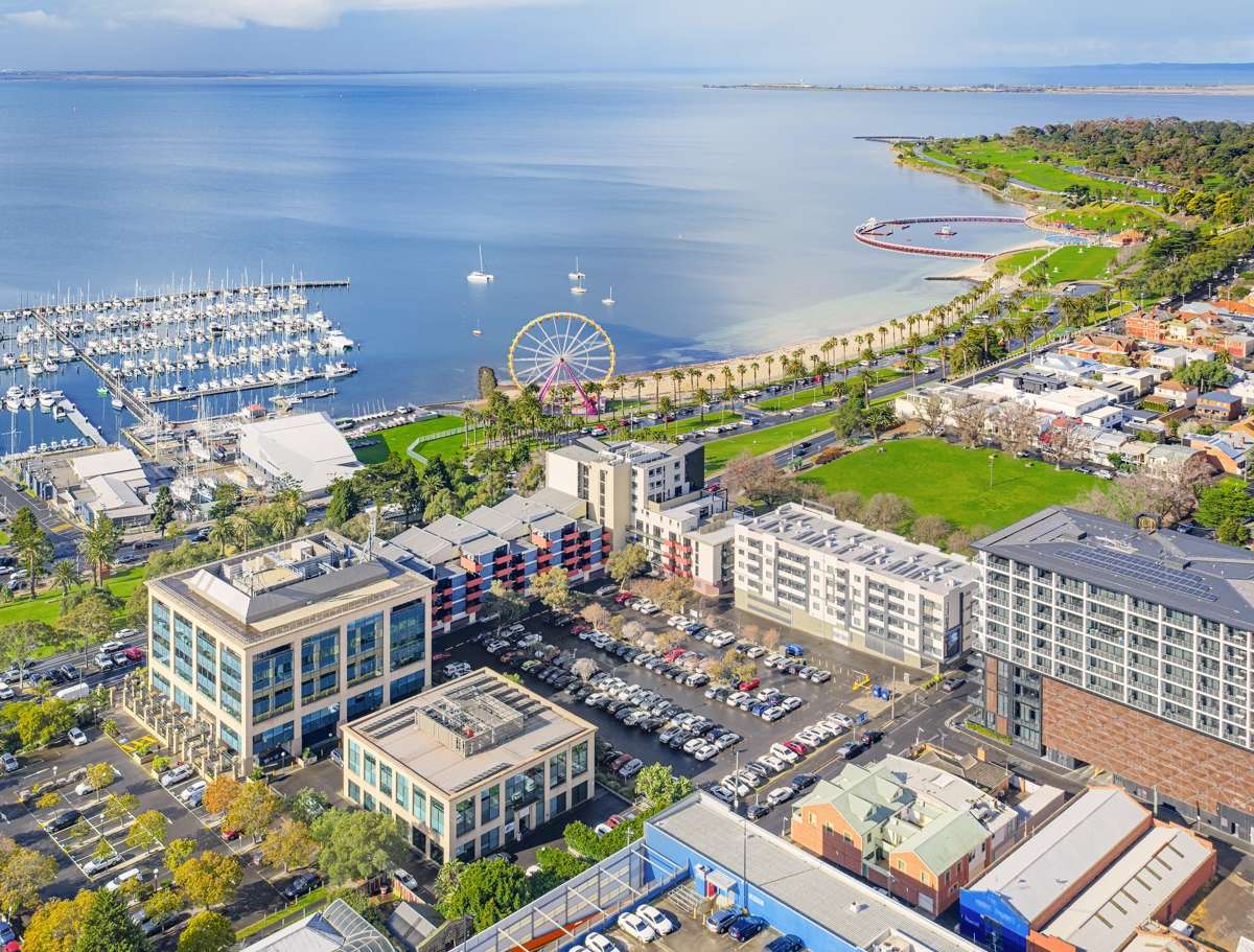 4 Bellerine St & 111-113 Corio St Geelong aer.jpg