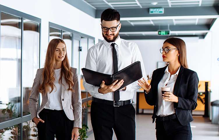 Asset Services Hero Image mobile 2025.jpg