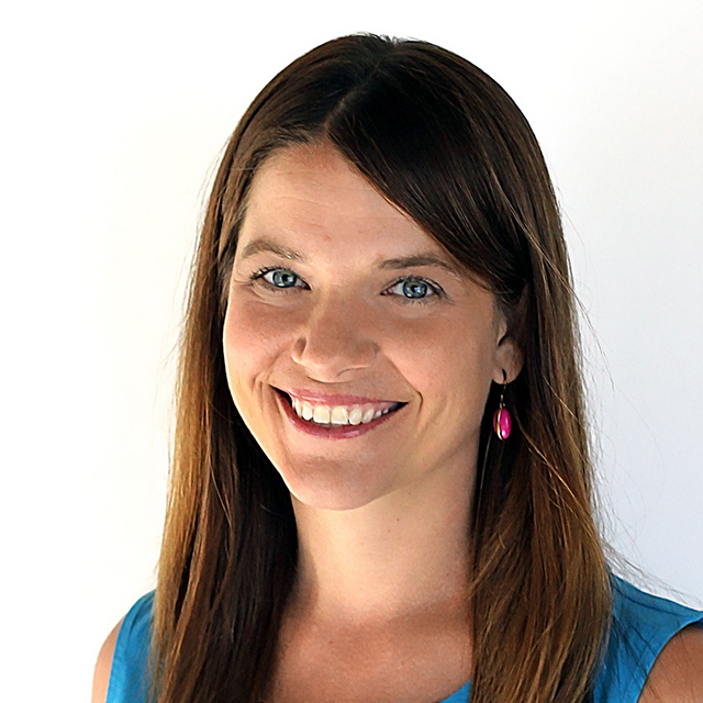 Jana Efstratis Headshot.jpg