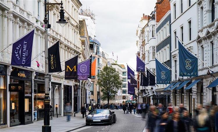 Press Release_London’s New Bond Street_card image.jpg